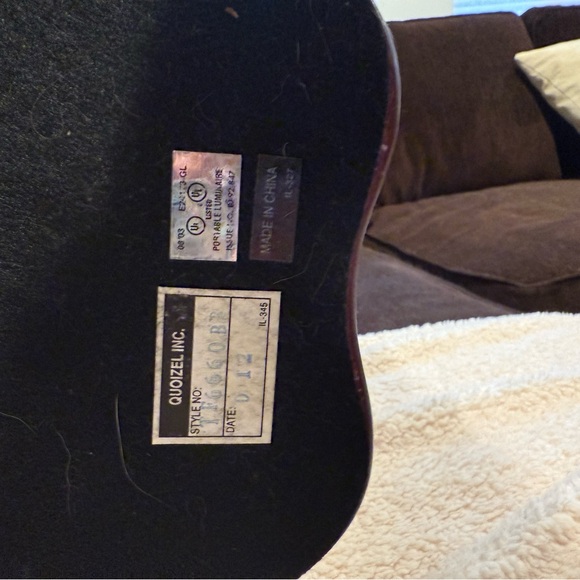 Quoizel Tiffany Lamp - Picture 4 of 6